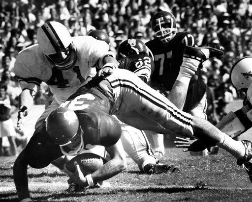Steve Owens in 1967